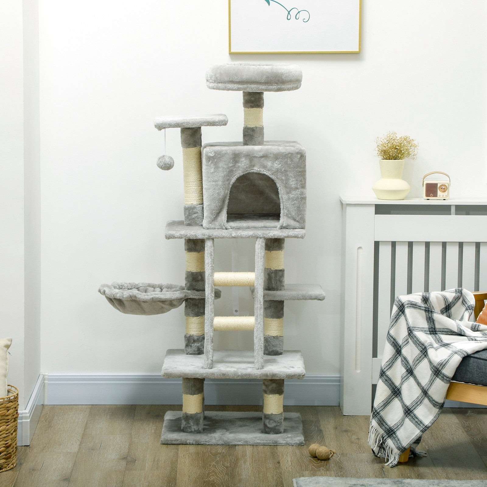 Cat Tree, 132Cm Tall Cat Activity Centre with Scratching Posts, Cat House, Grey